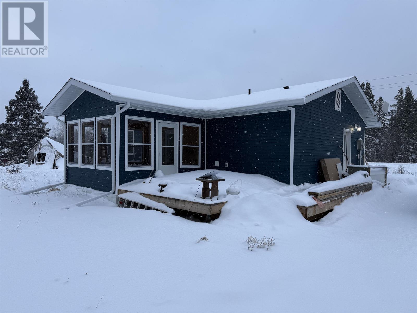 94 Richan Rd, Wainwright Township, Ontario  P0V 2J0 - Photo 2 - TB253682