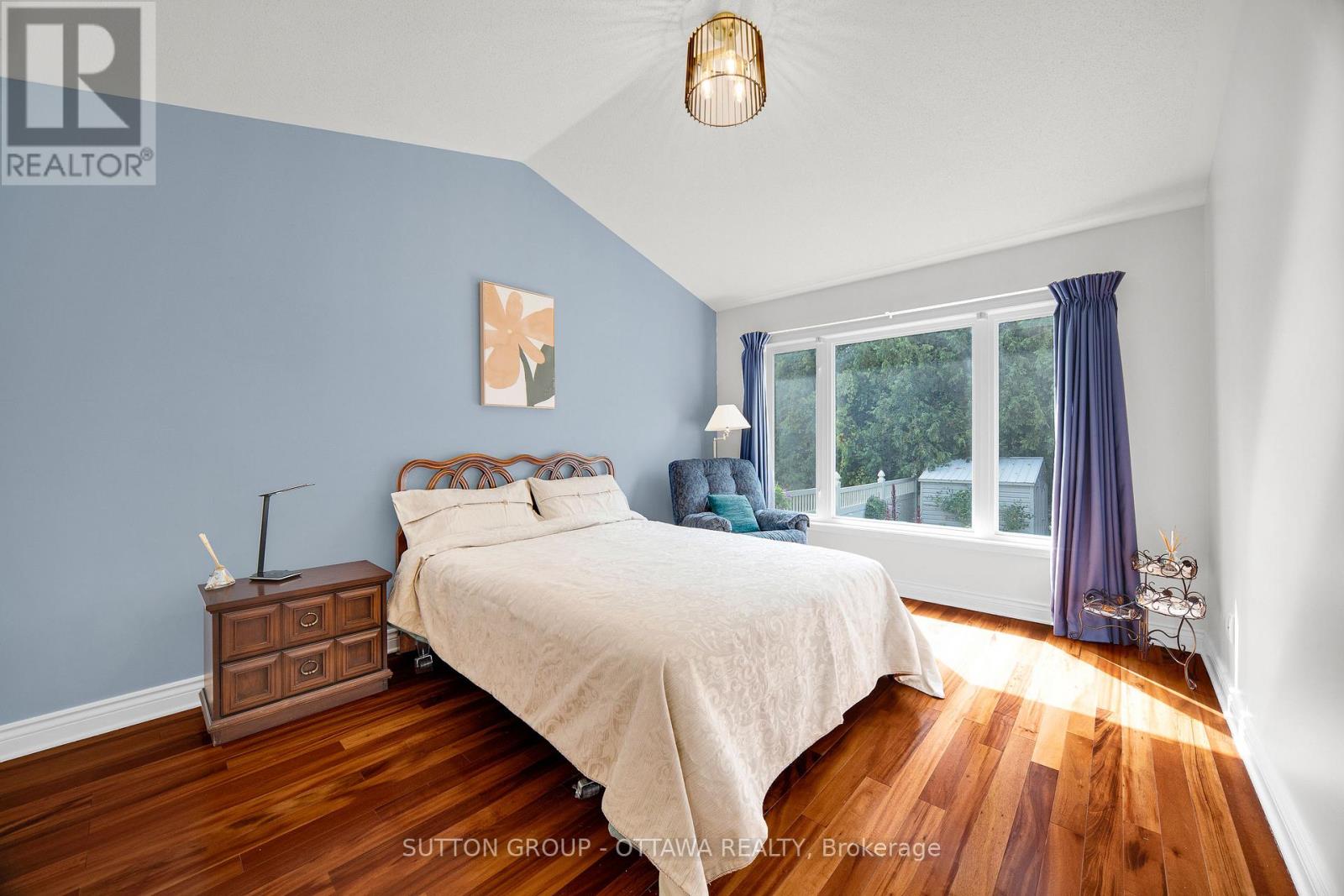 128 Annapolis Circle, Ottawa, Ontario  K1V 1Z3 - Photo 23 - X12417285