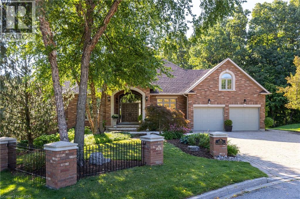 1285 Beaufort Drive, Burlington, Ontario  L7P 4V9 - Photo 3 - 40789182