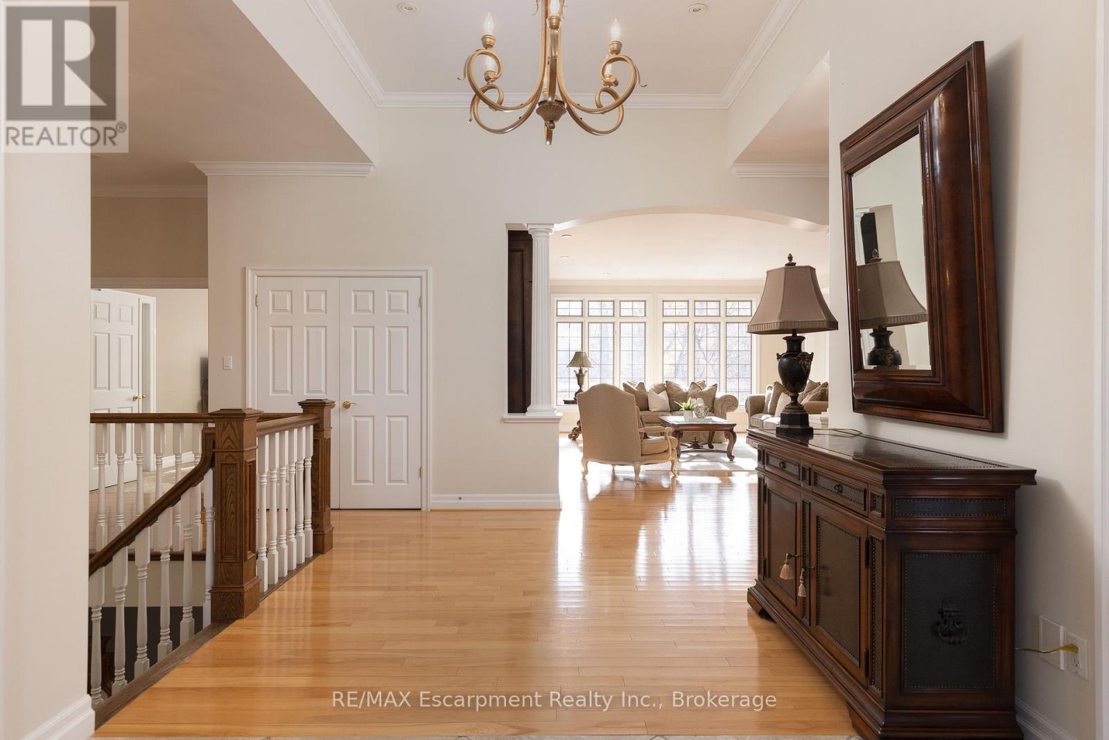 1285 Beaufort Drive, Burlington, Ontario  L7P 4V9 - Photo 11 - W12562570