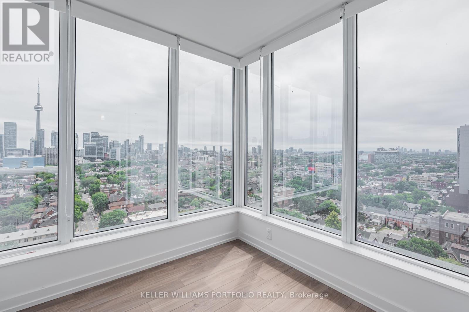 1702 - 203 College Street, Toronto, Ontario  M5T 0C8 - Photo 17 - C12647818