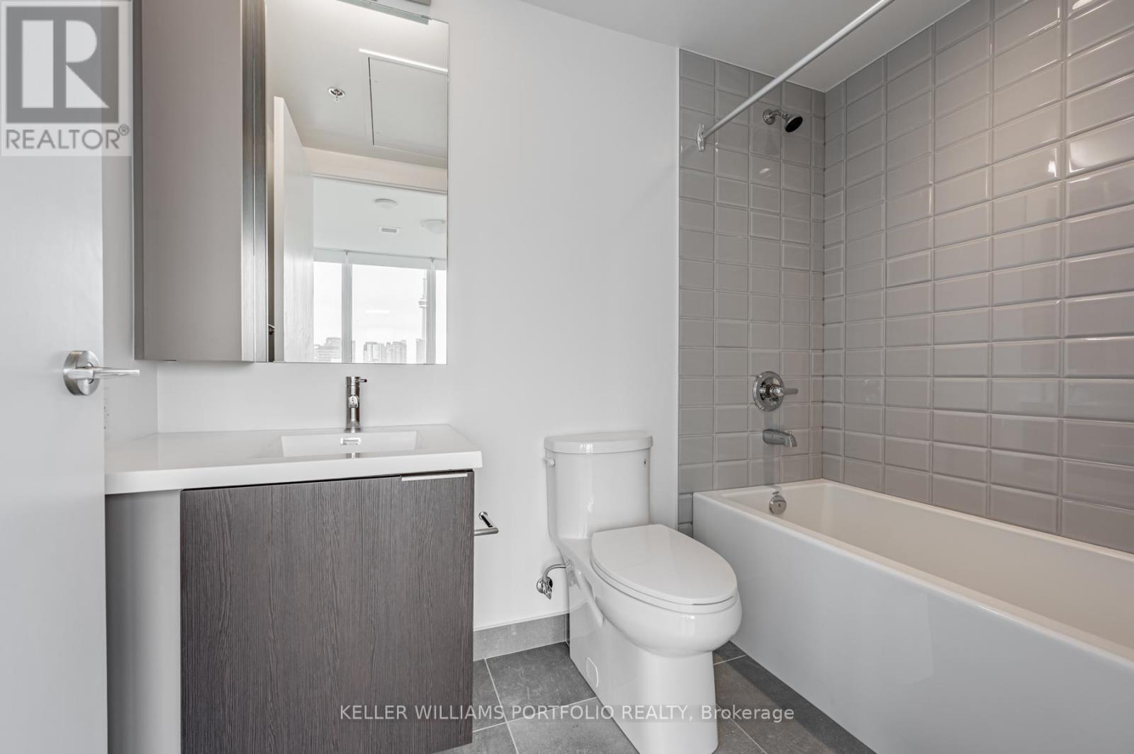 1702 - 203 College Street, Toronto, Ontario  M5T 0C8 - Photo 19 - C12647818