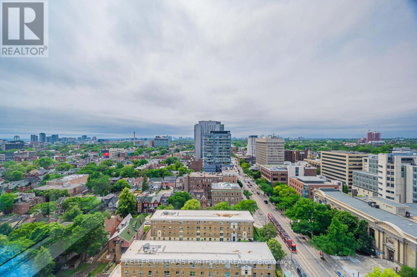 1702 - 203 College Street, Toronto, Ontario  M5T 0C8 - Photo 22 - C12647818