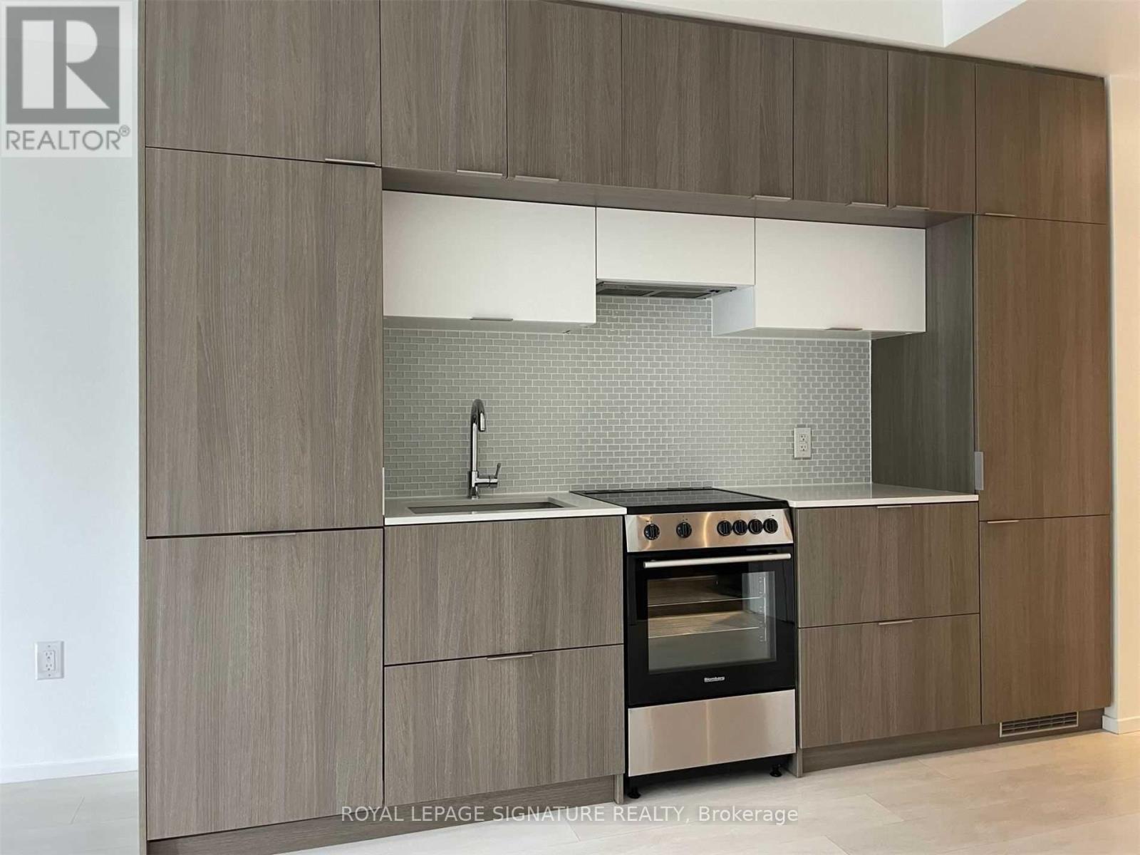 2502 - 159 Dundas Street E, Toronto, Ontario  M5B 1E4 - Photo 2 - C12647854