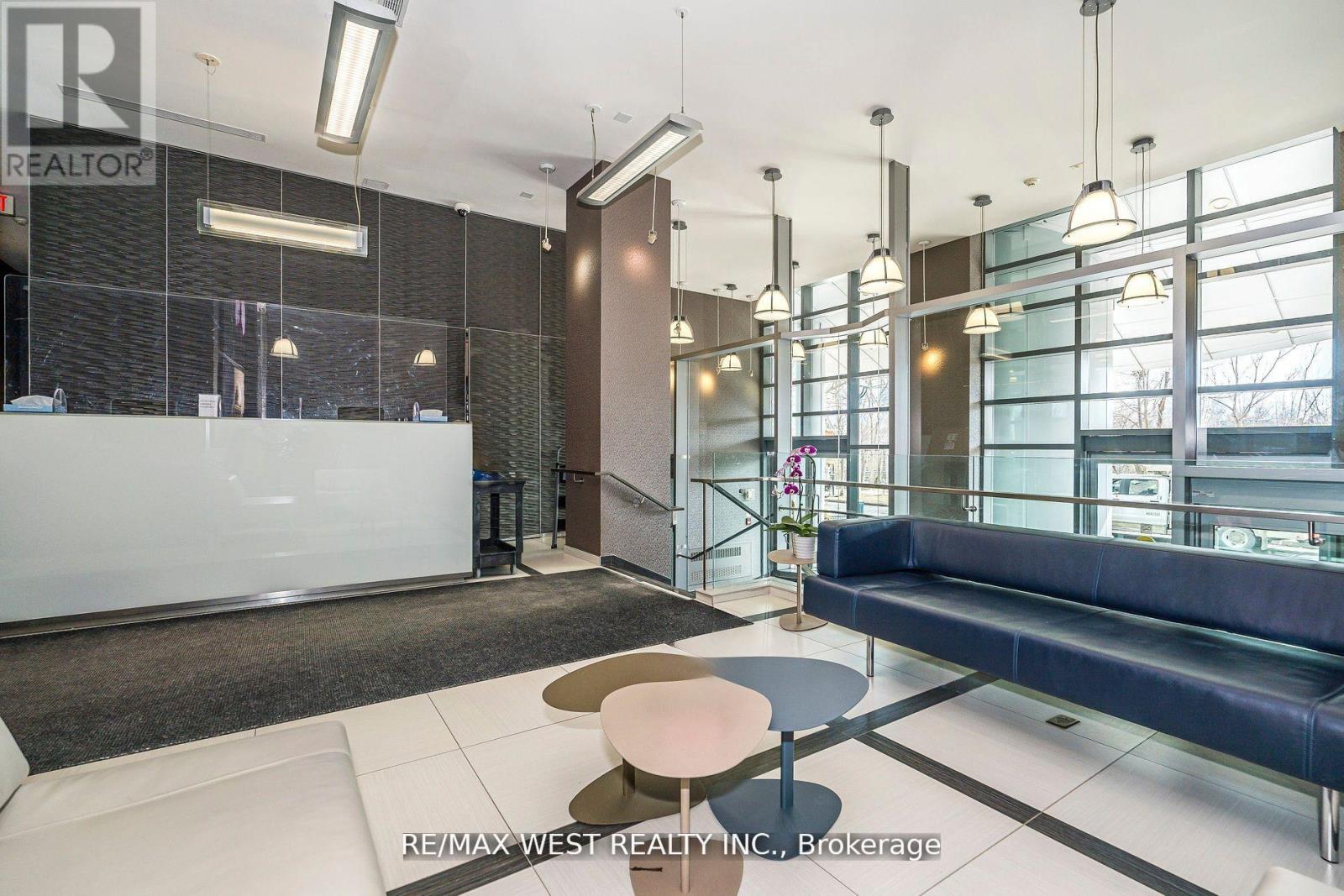 333 - 380 Macpherson Avenue, Toronto (Casa Loma), Ontario  M4V 3E3 - Photo 4 - C12647860