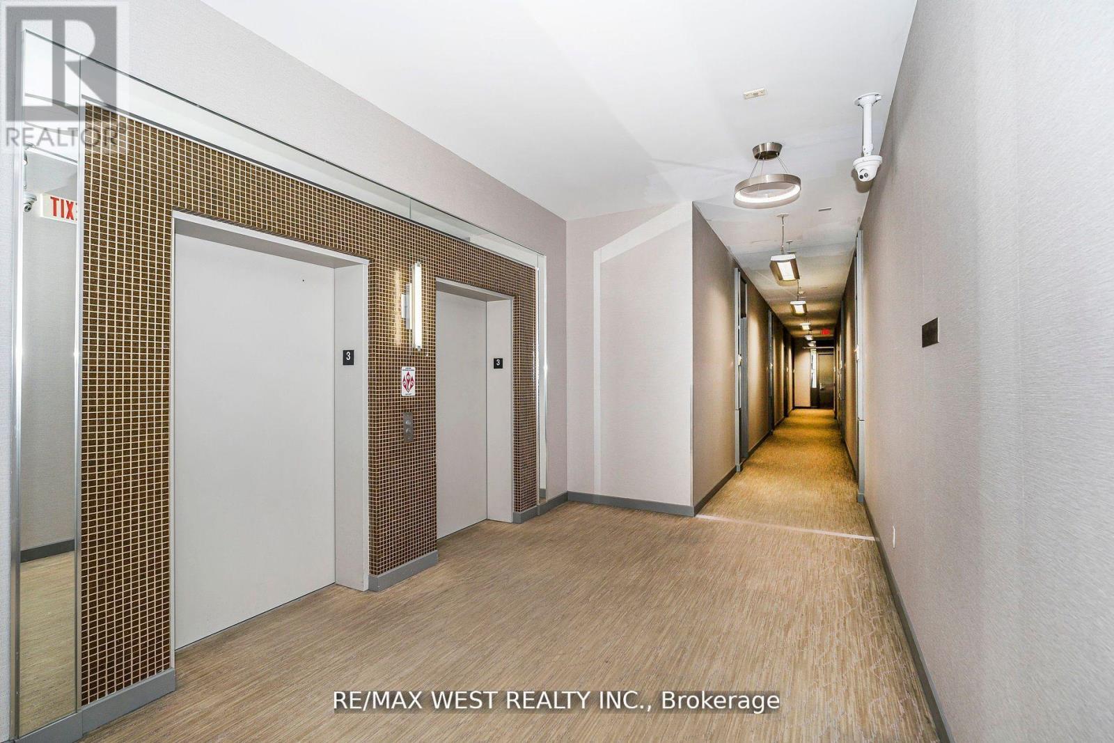 333 - 380 Macpherson Avenue, Toronto (Casa Loma), Ontario  M4V 3E3 - Photo 8 - C12647860