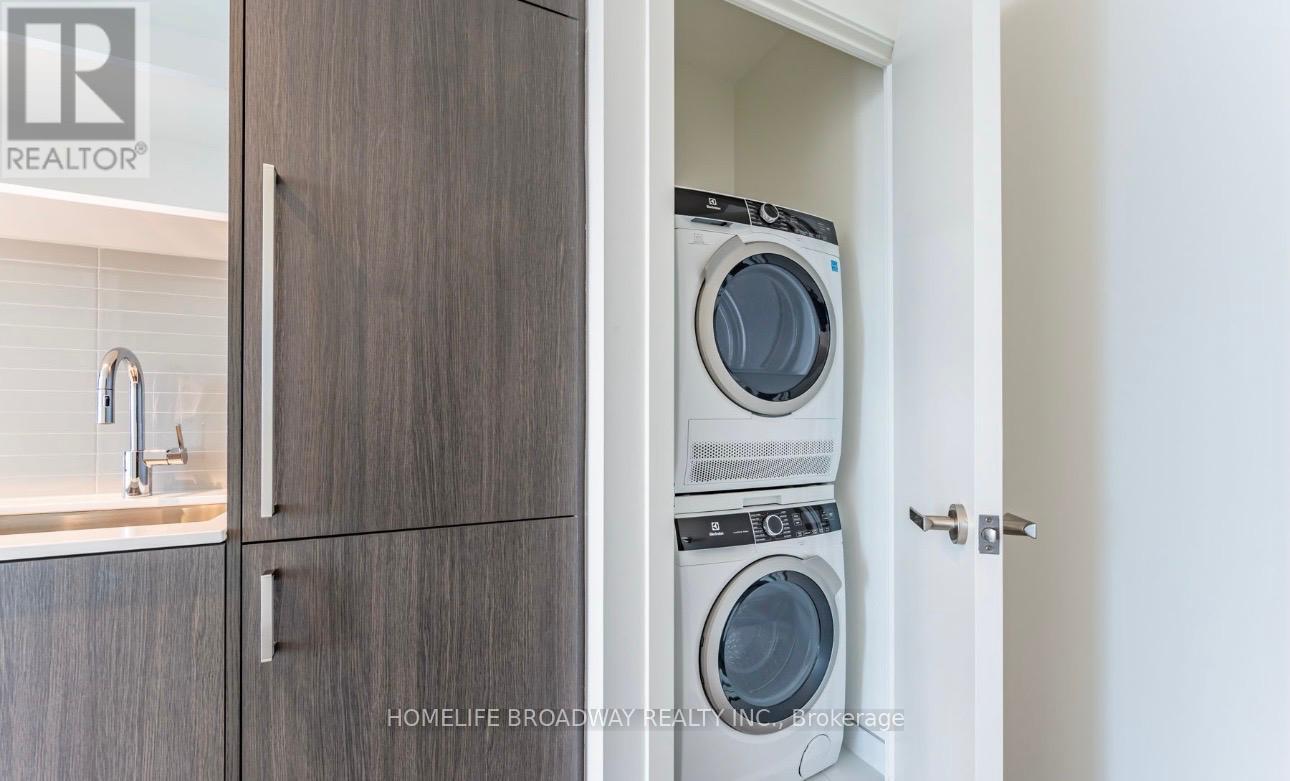 1107 - 138 Downes Street, Toronto, Ontario  M5E 0E4 - Photo 6 - C12645432