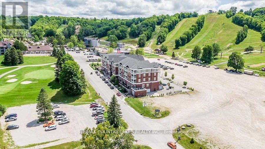 203 - 40 HORSESHOE BOULEVARD, Oro-Medonte, Ontario
