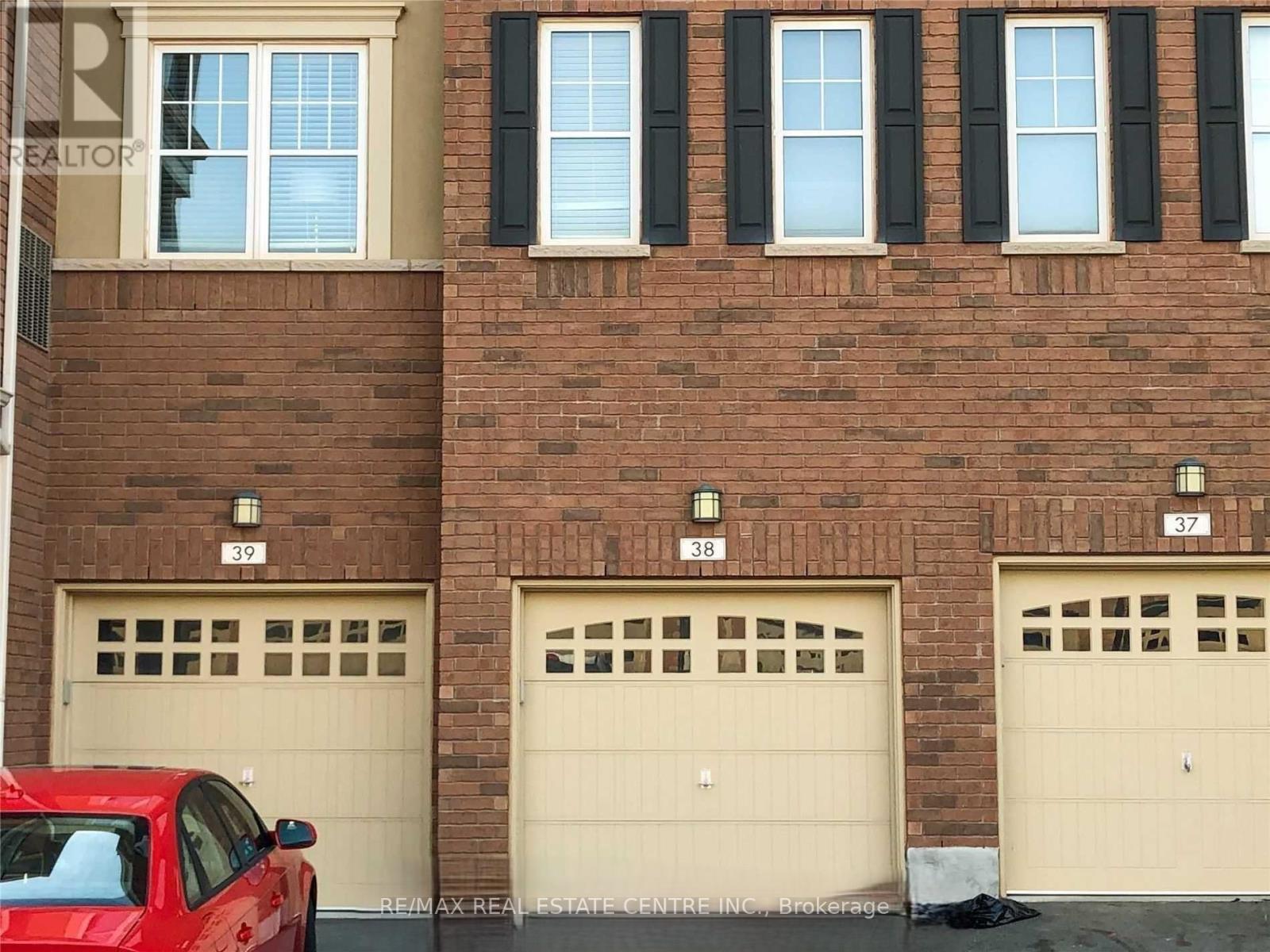 208 - 263 Georgian Drive, Oakville (Ro River Oaks), Ontario  L6H 0L2 - Photo 16 - W12647816