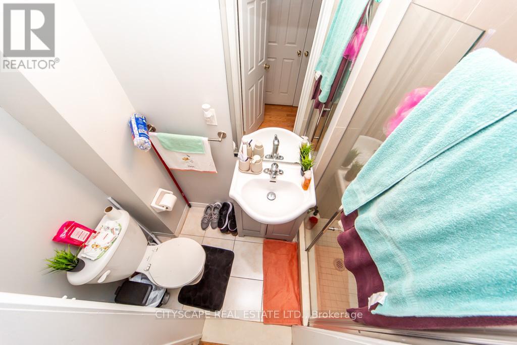 377 Assinboine Road, Toronto, Ontario  M3J 0A6 - Photo 15 - W12647846