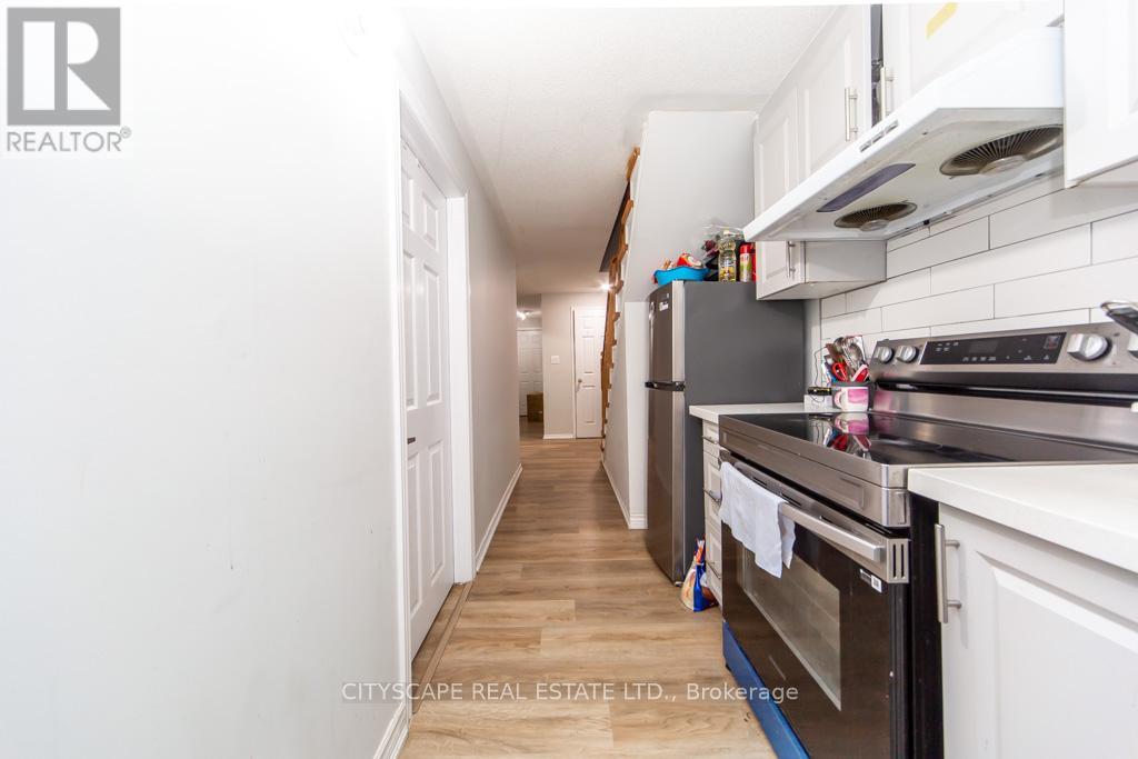 377 Assinboine Road, Toronto, Ontario  M3J 0A6 - Photo 17 - W12647846