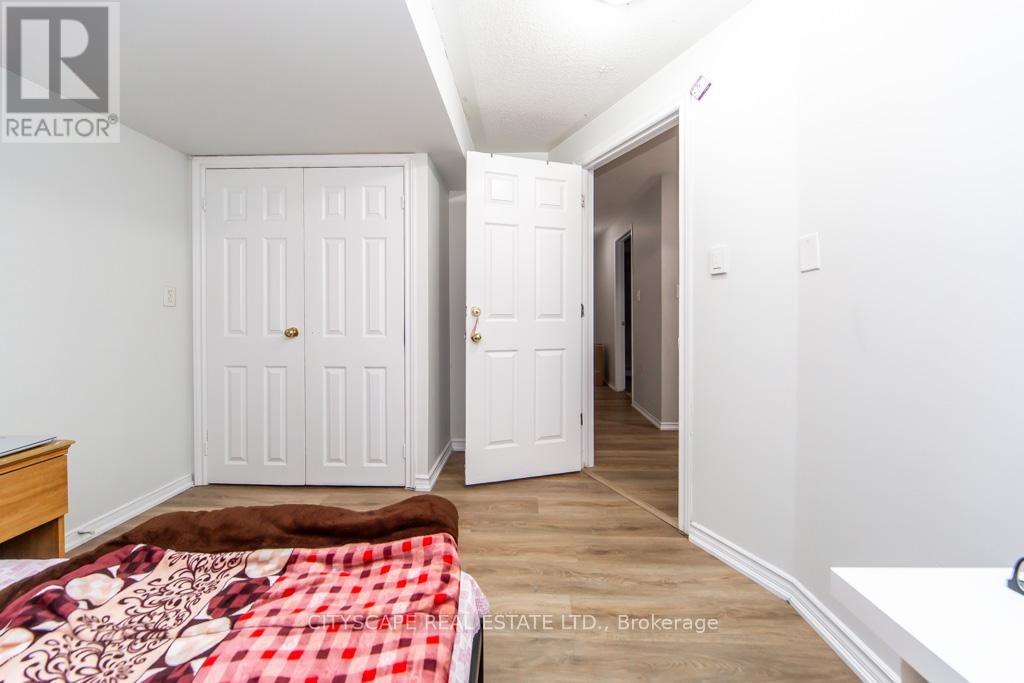 377 Assinboine Road, Toronto, Ontario  M3J 0A6 - Photo 23 - W12647846