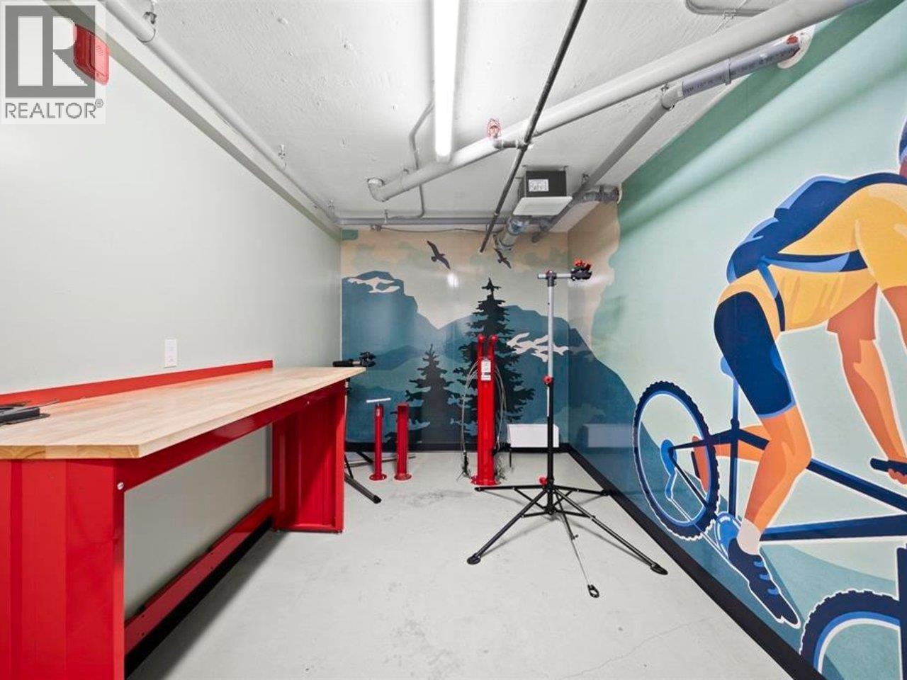 202 128 E 8th Street, North Vancouver, British Columbia  V7L 1Y7 - Photo 24 - R3032795