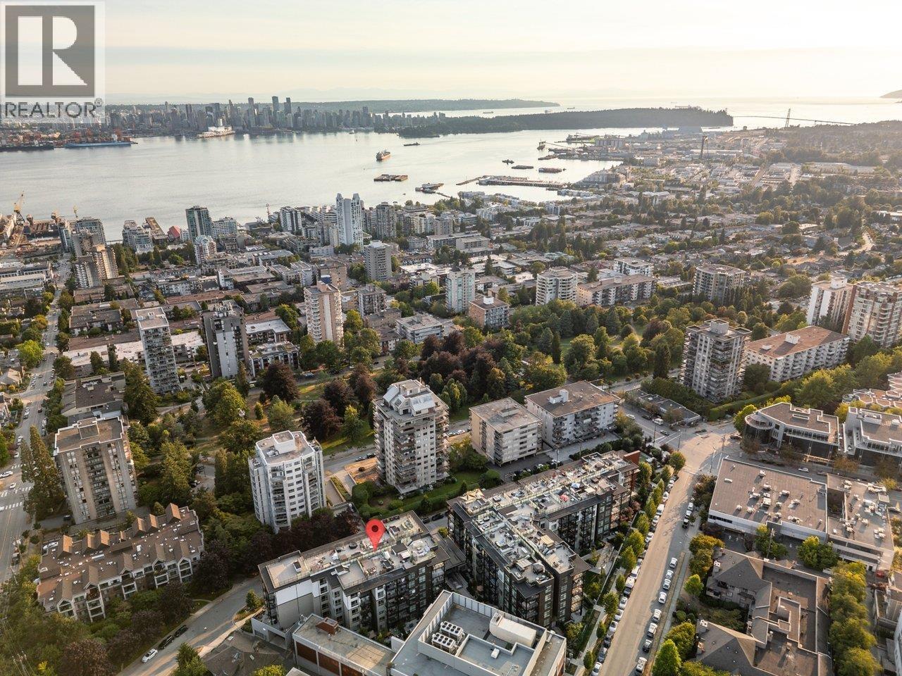 202 128 E 8th Street, North Vancouver, British Columbia  V7L 1Y7 - Photo 34 - R3032795