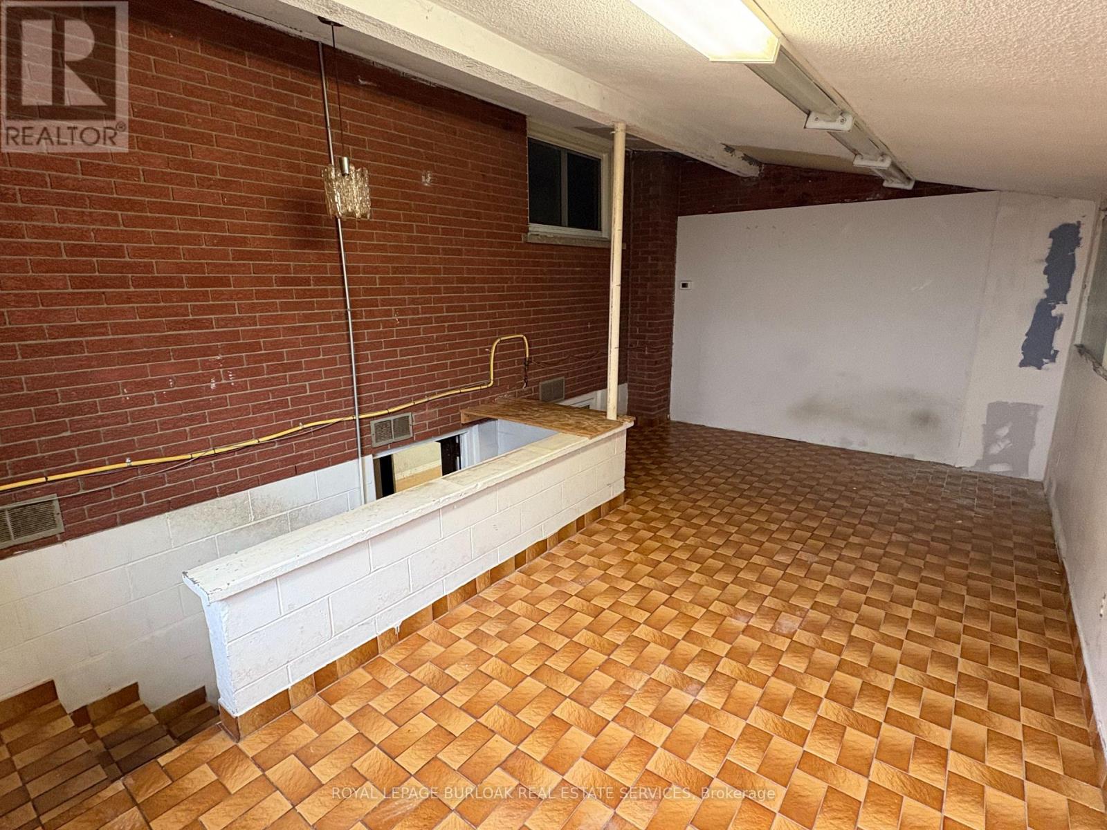 Unknown Address, ,     - Photo 20 - X12647824