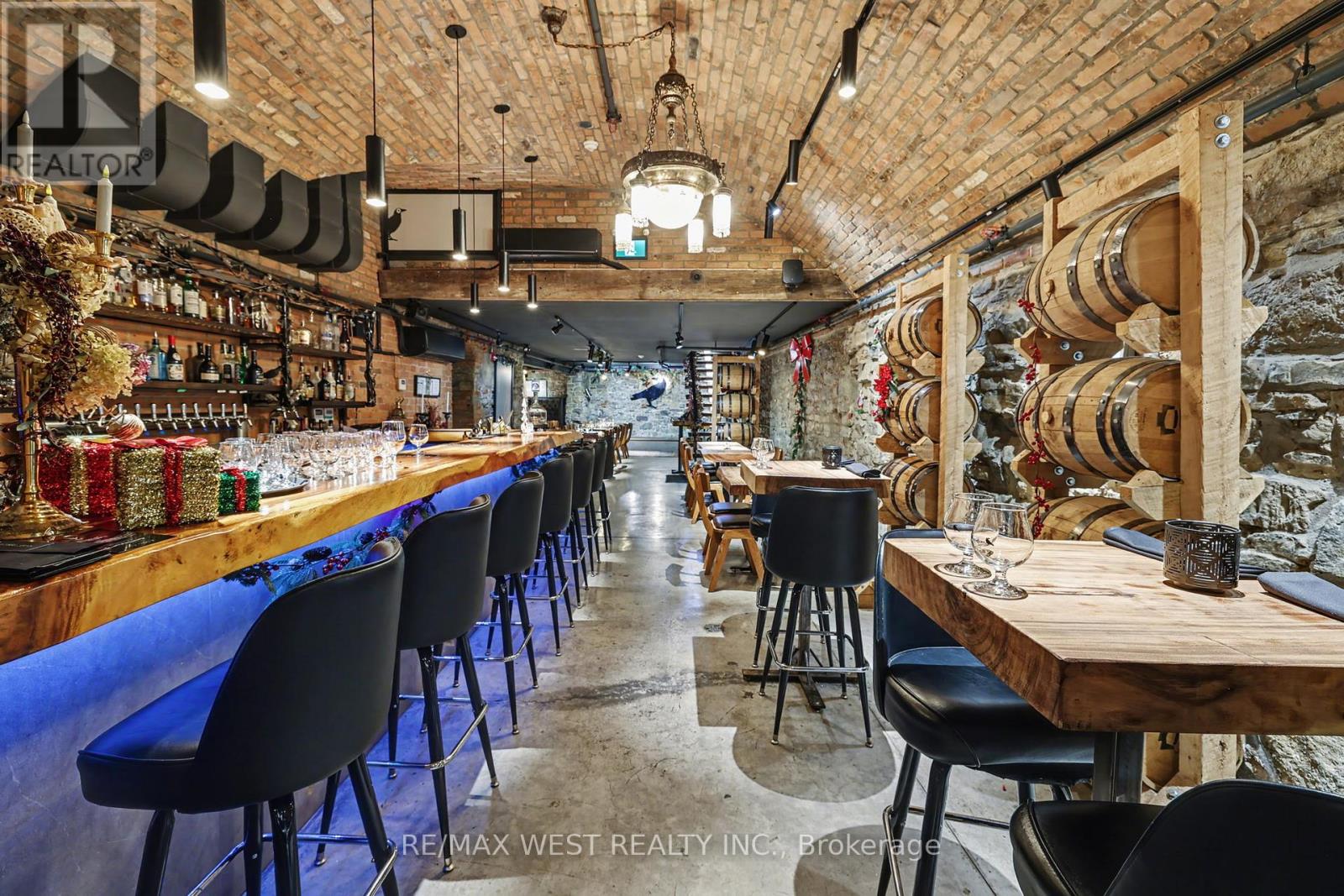 193 King Street E, Hamilton, Ontario  L8N 1B3 - Photo 3 - X12647844