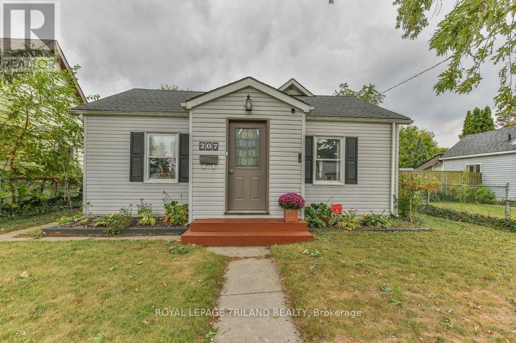 207 EAST STREET, London East, Ontario