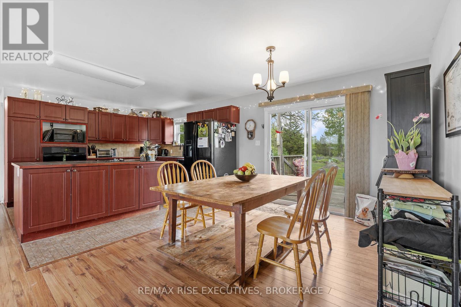 2329 Harlem Road, Rideau Lakes, Ontario  K0G 1V0 - Photo 10 - X12647886