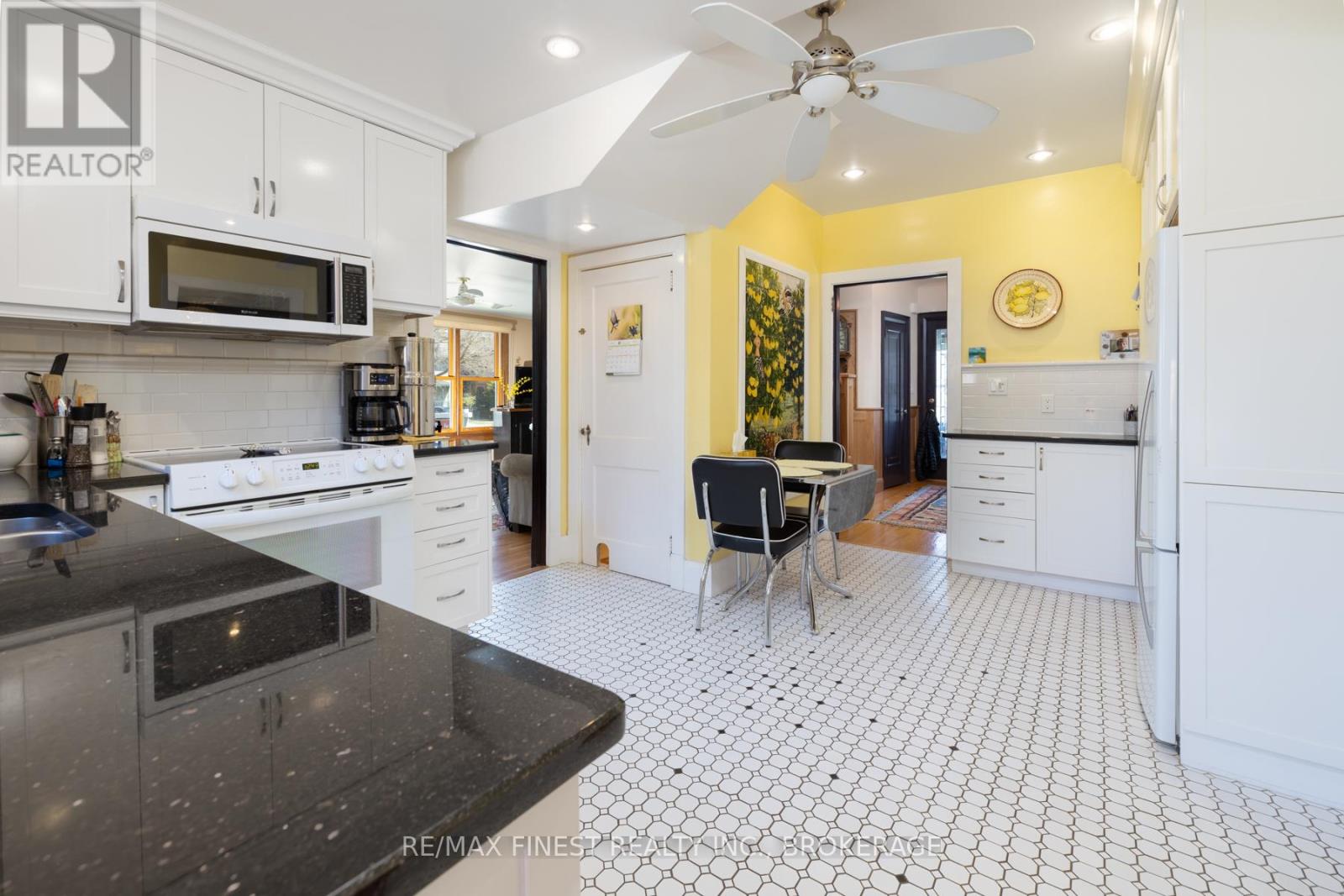 180 King Street E, Kingston, Ontario  K7L 3A2 - Photo 17 - X12647950