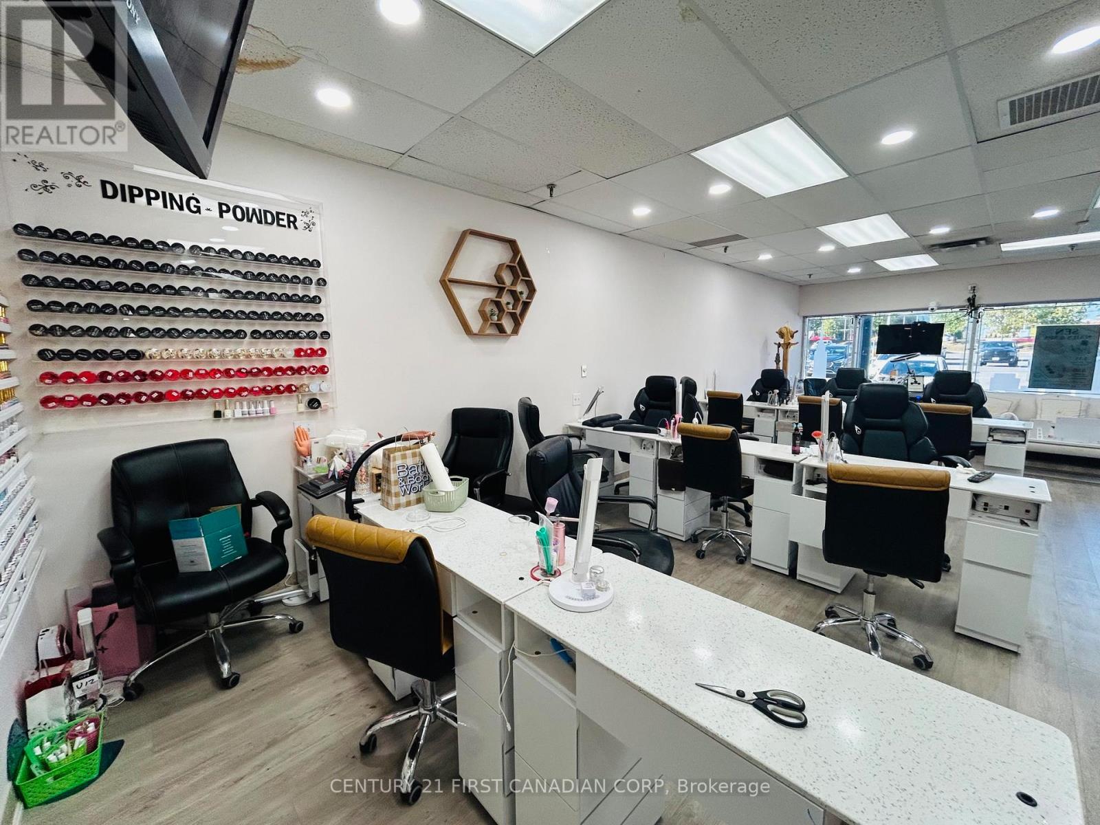 3 - 11 Baseline Road E, London South, Ontario  N6C 5Z8 - Photo 9 - X12647928