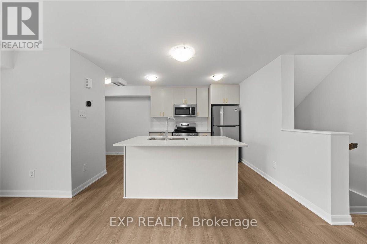 1255 Creekway Private, Ottawa, Ontario  K2T 0T1 - Photo 10 - X12647890