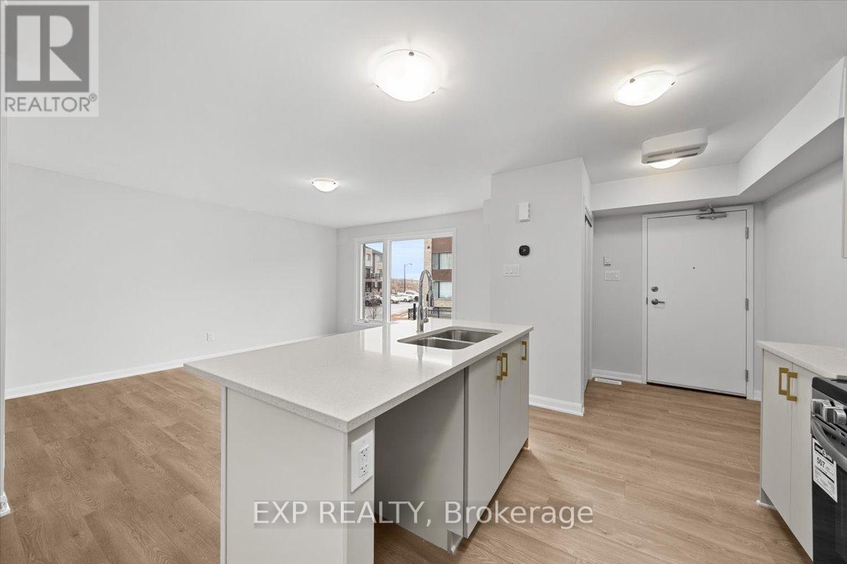 1255 Creekway Private, Ottawa, Ontario  K2T 0T1 - Photo 7 - X12647890