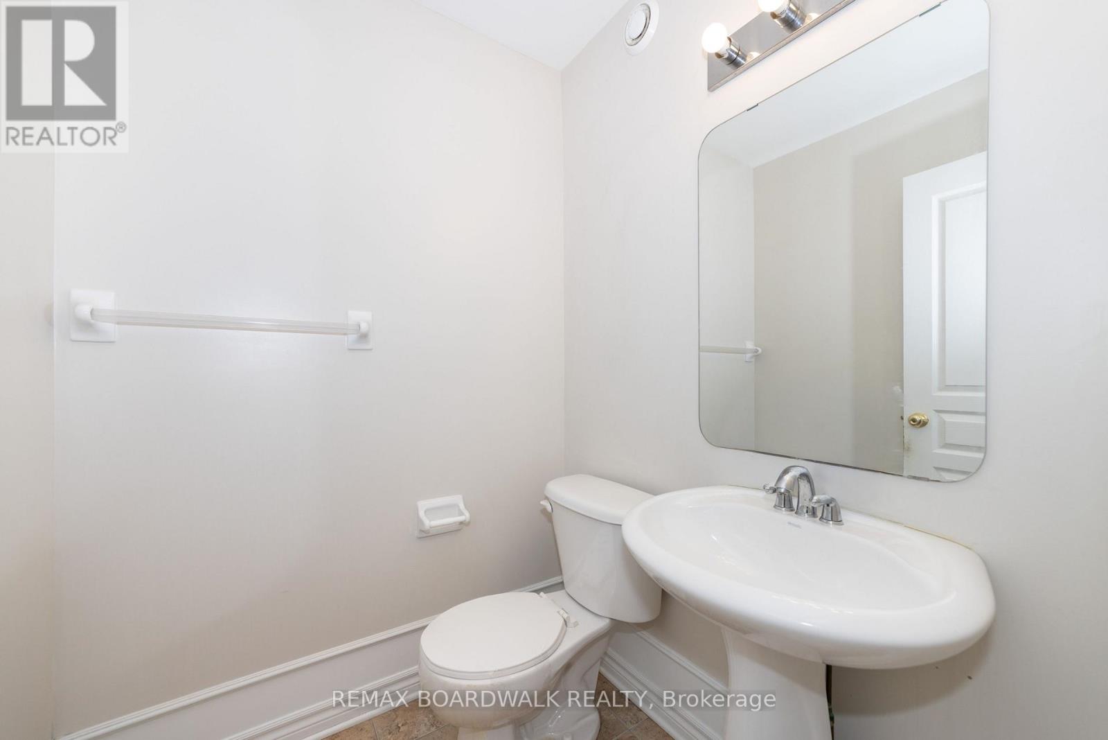 5090 North Bluff Drive, Ottawa, Ontario  K1V 2K2 - Photo 17 - X12647898