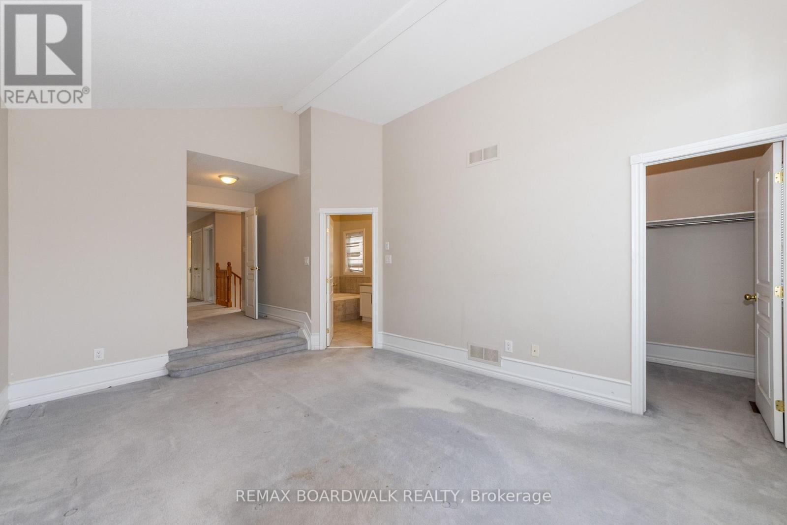 5090 North Bluff Drive, Ottawa, Ontario  K1V 2K2 - Photo 19 - X12647898