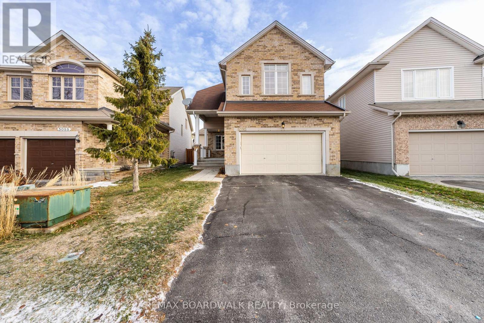 5090 North Bluff Drive, Ottawa, Ontario  K1V 2K2 - Photo 2 - X12647898