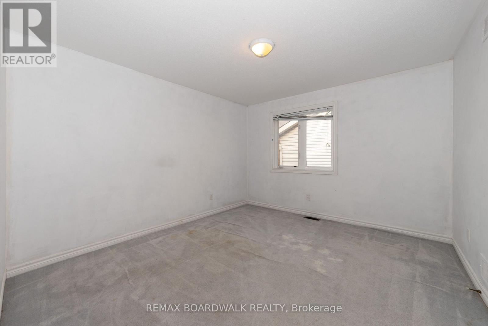 5090 North Bluff Drive, Ottawa, Ontario  K1V 2K2 - Photo 25 - X12647898