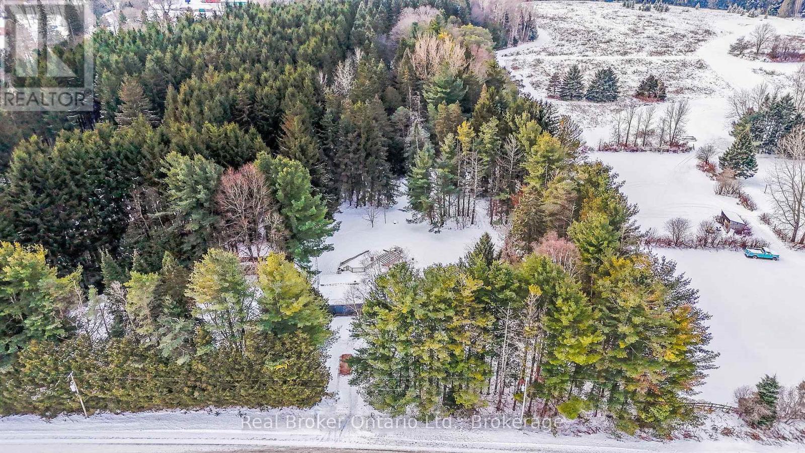 111016 11th Line, East Garafraxa, Ontario  L9W 7A4 - Photo 4 - X12480101