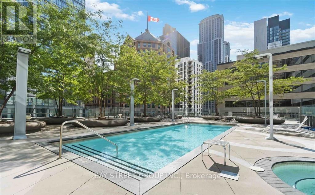3602 - 832 Bay Street W, Toronto, Ontario  M5S 1Z6 - Photo 15 - C12485665