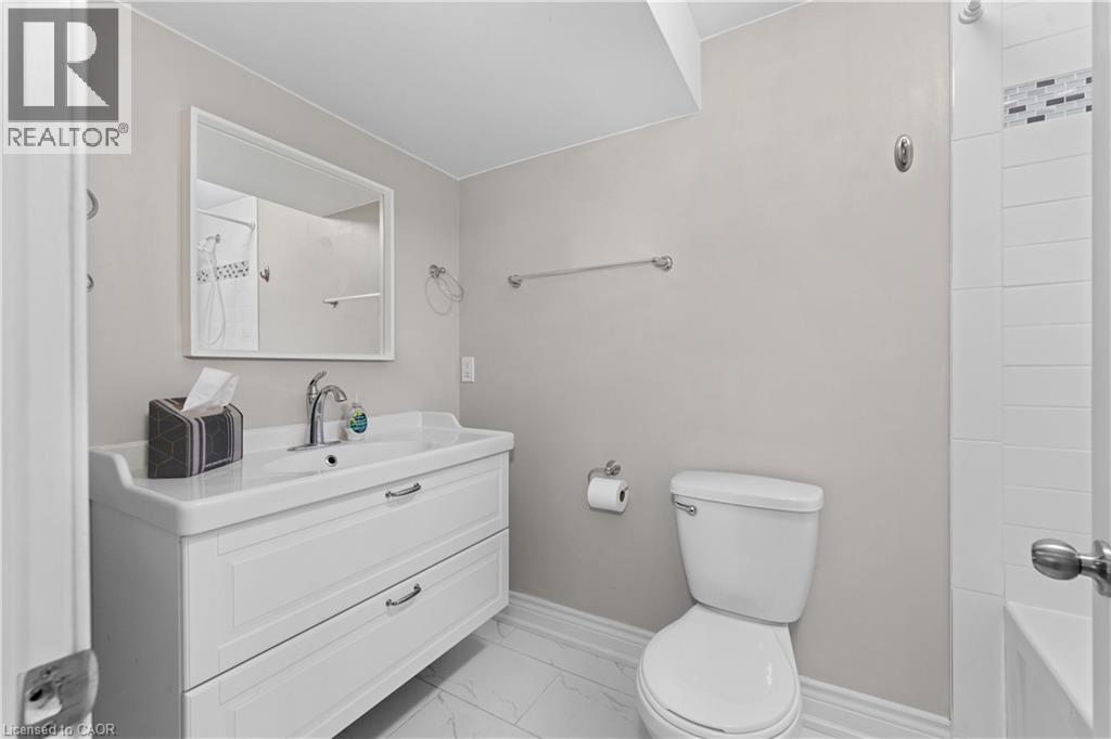 13 Meadowbrook Crescent Unit# Basement, St. Catharines, Ontario  L2M 7G8 - Photo 10 - 40794935