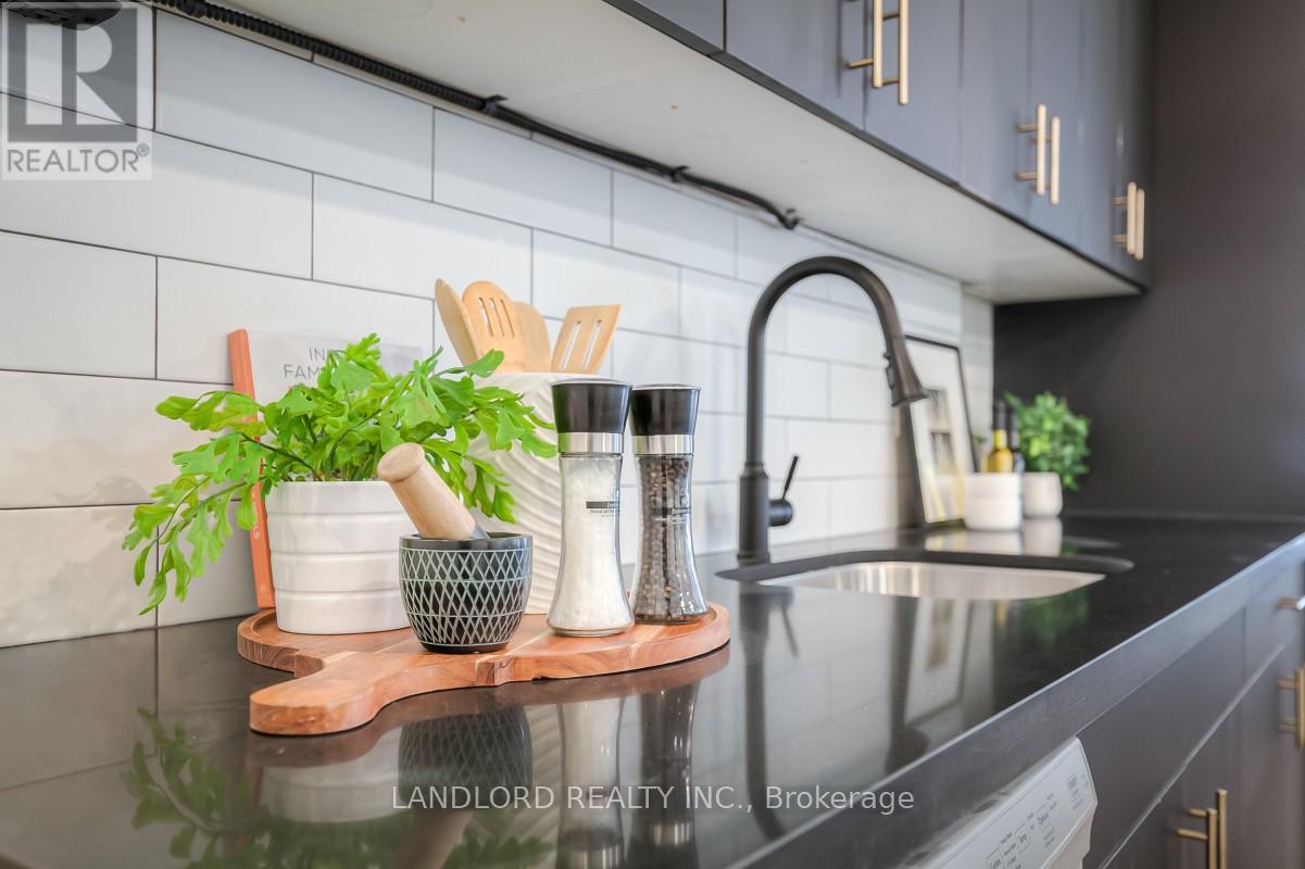 507 - 420 Eglinton Avenue E, Toronto, Ontario  M4P 1L8 - Photo 14 - C12647988