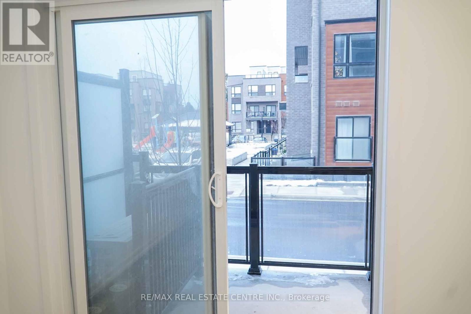 24 - 14 Lytham Green Circle, Newmarket, Ontario  L3Y 0H3 - Photo 17 - N12647948