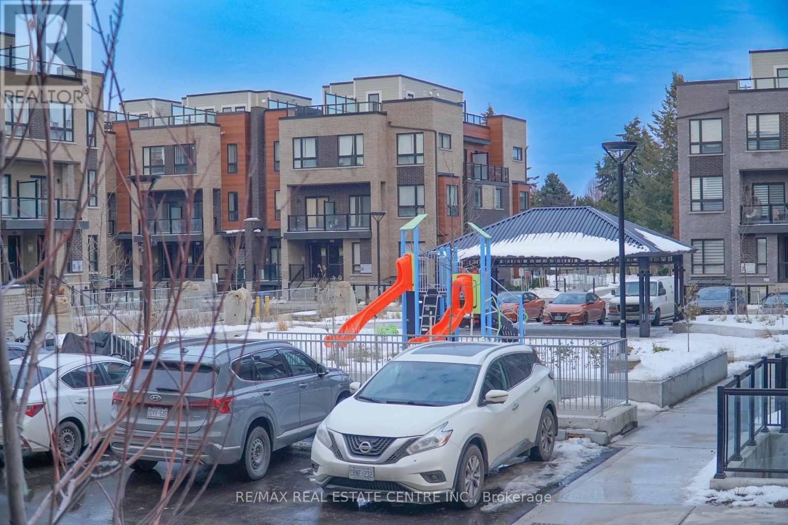 24 - 14 Lytham Green Circle, Newmarket, Ontario  L3Y 0H3 - Photo 30 - N12647948