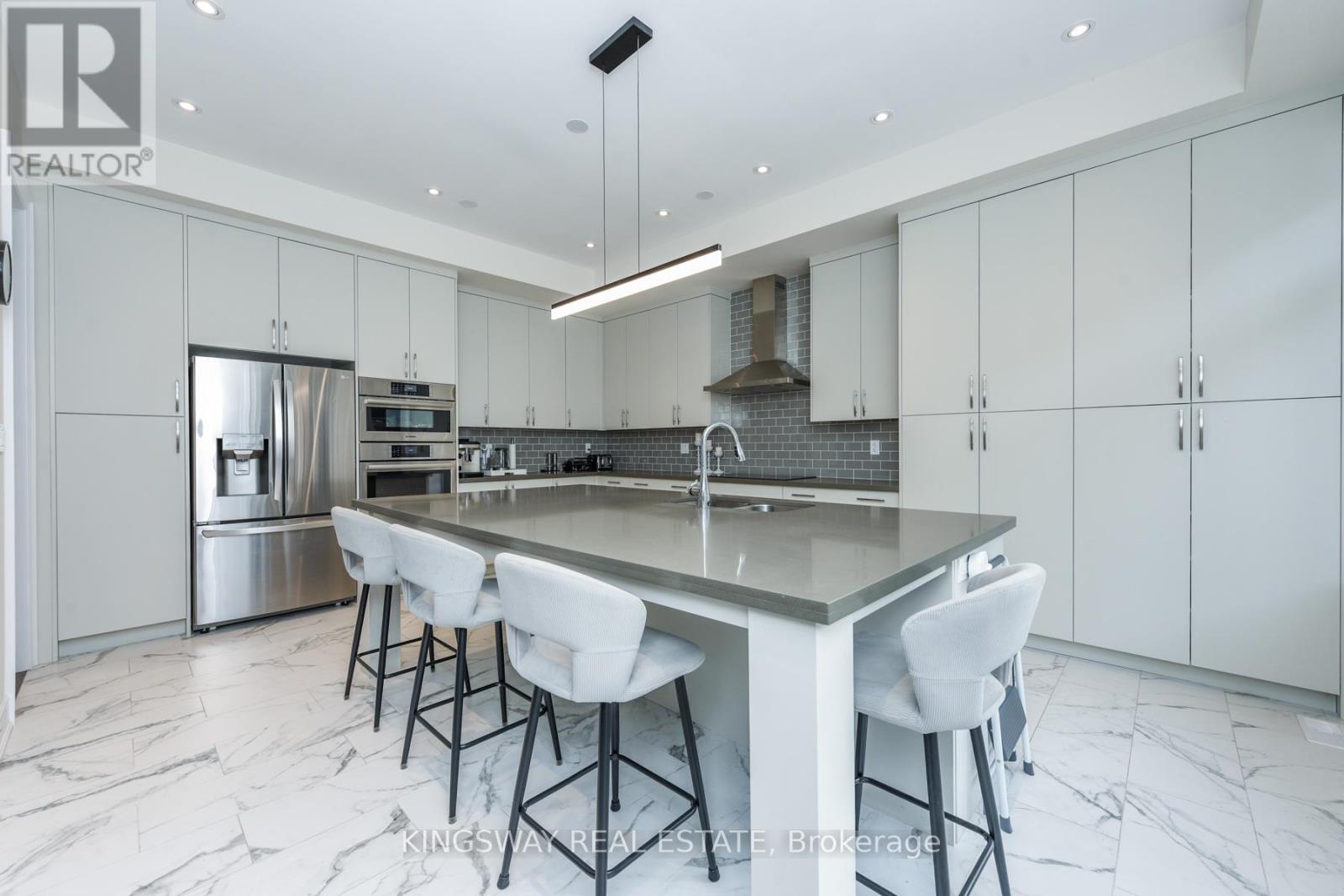 1288 Queens Plate Road, Oakville, Ontario  L6M 5M2 - Photo 19 - W12647874