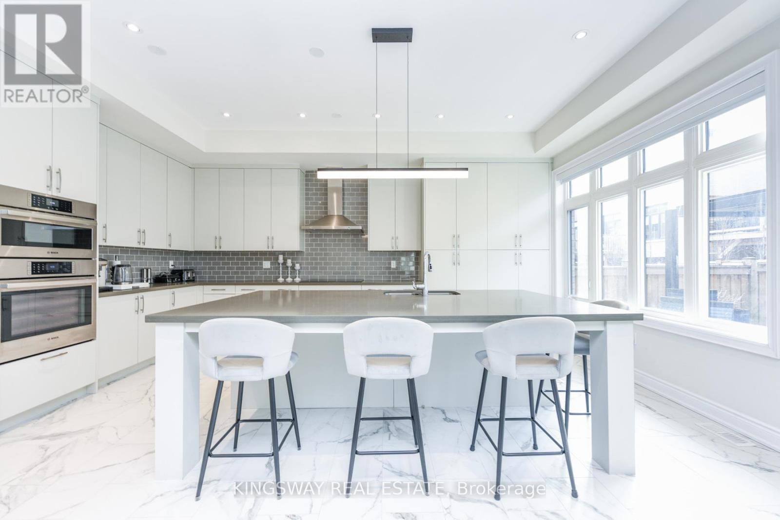 1288 Queens Plate Road, Oakville, Ontario  L6M 5M2 - Photo 22 - W12647874