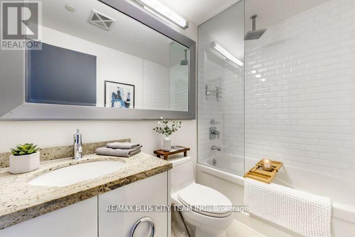 2316 - 88 Park Lawn Road, Toronto, Ontario  M8Y 0B5 - Photo 13 - W12647888