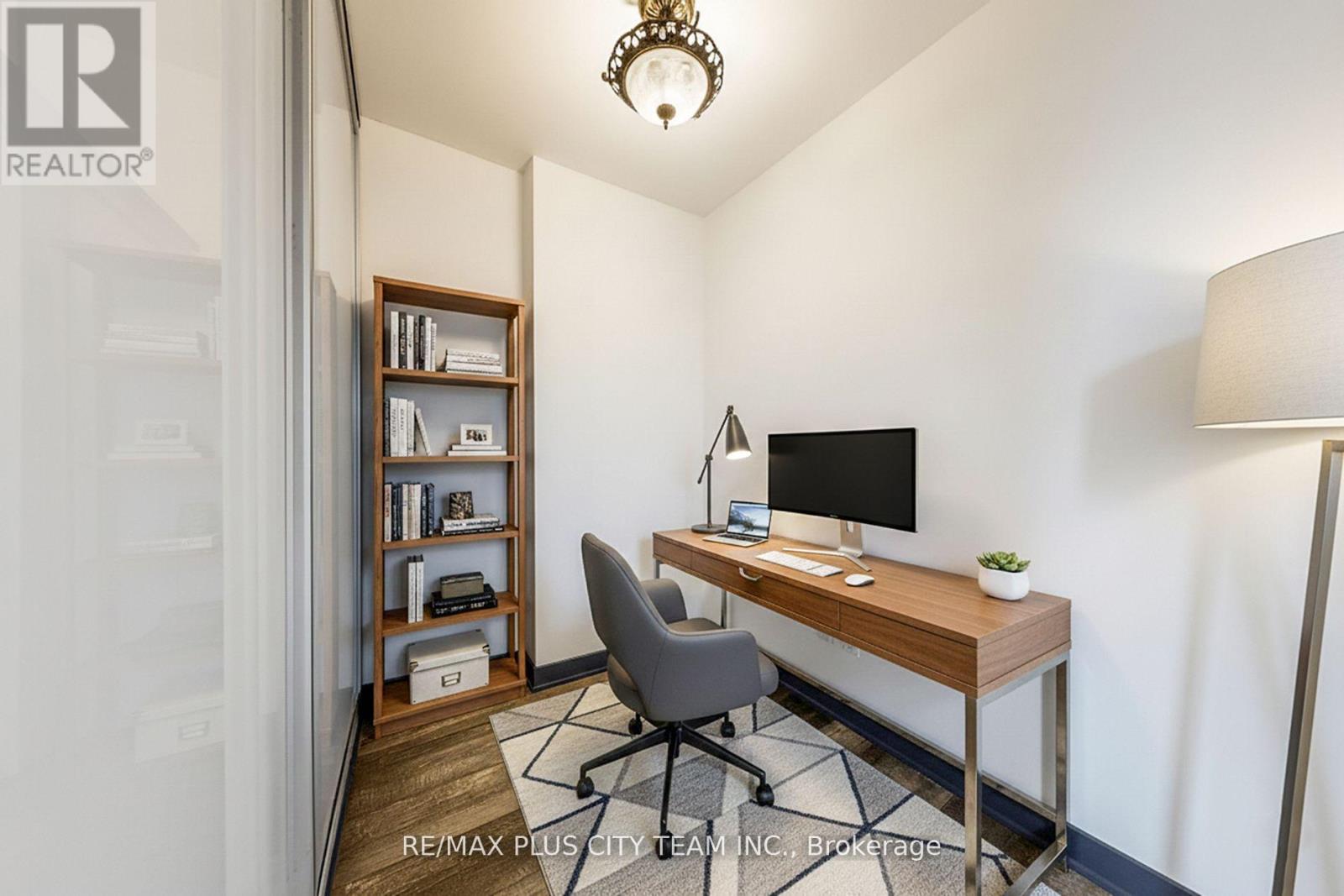 2316 - 88 Park Lawn Road, Toronto, Ontario  M8Y 0B5 - Photo 7 - W12647888