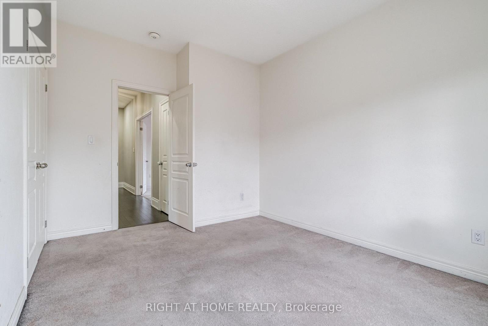 96 Humberstone Crescent, Brampton, Ontario  L7A 4B8 - Photo 20 - W12647892