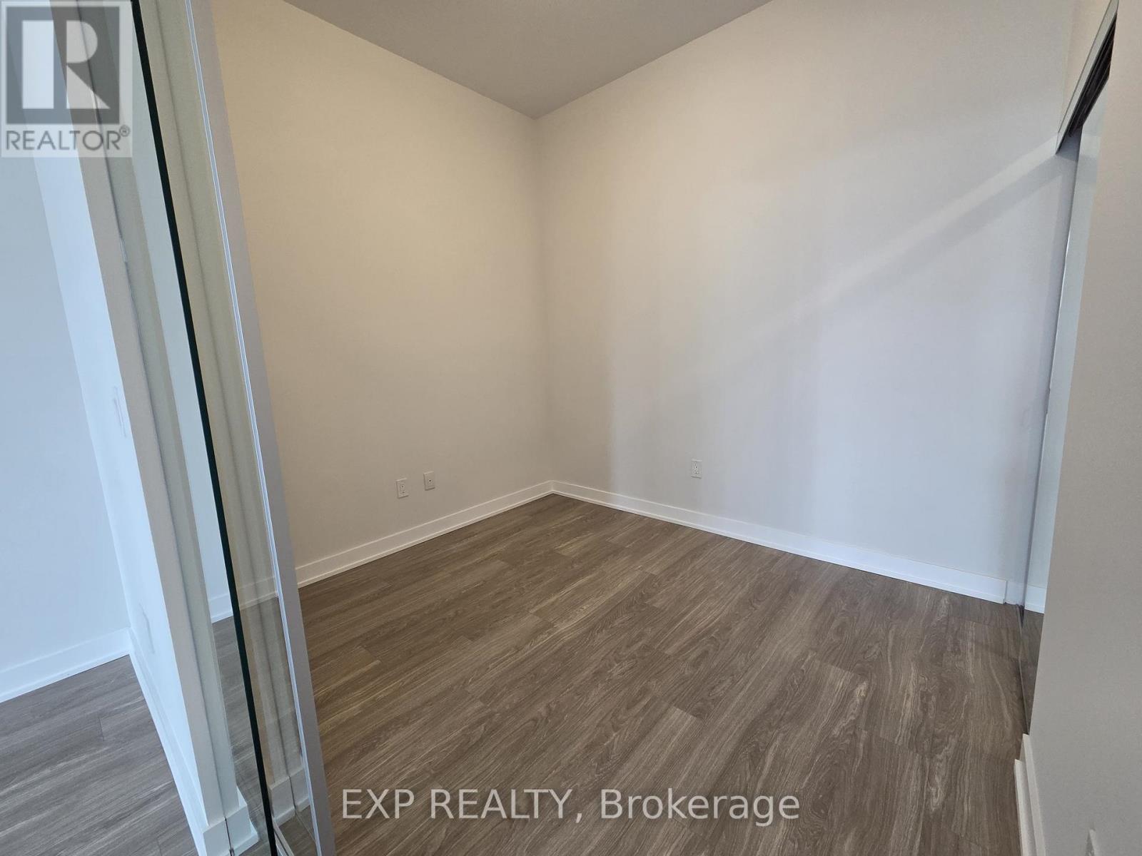 417 - 430 Square One Drive, Mississauga, Ontario  L5B 0L6 - Photo 12 - W12647918