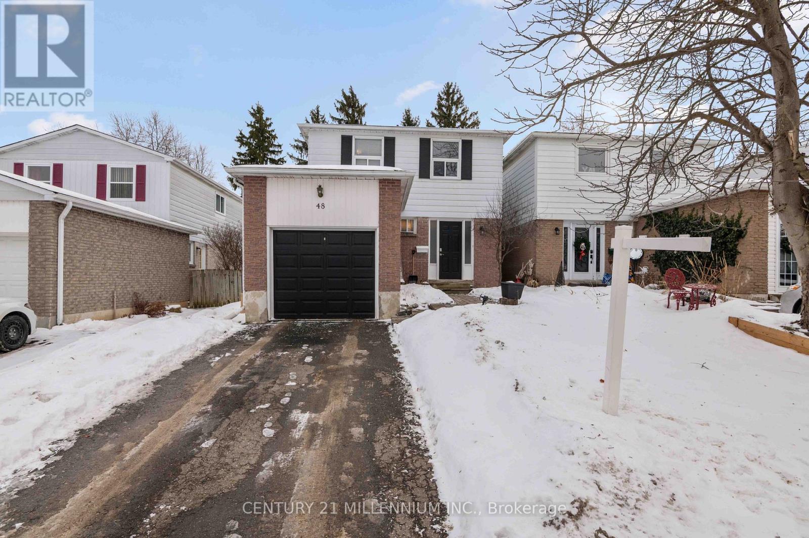 48 Mccarthy Street, Orangeville, Ontario  L9W 1B2 - Photo 2 - W12647924