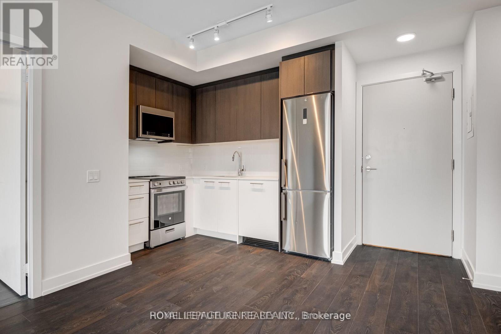 1106 - 225 Veterans Drive, Brampton, Ontario  L6Y 0X9 - Photo 4 - W12647932