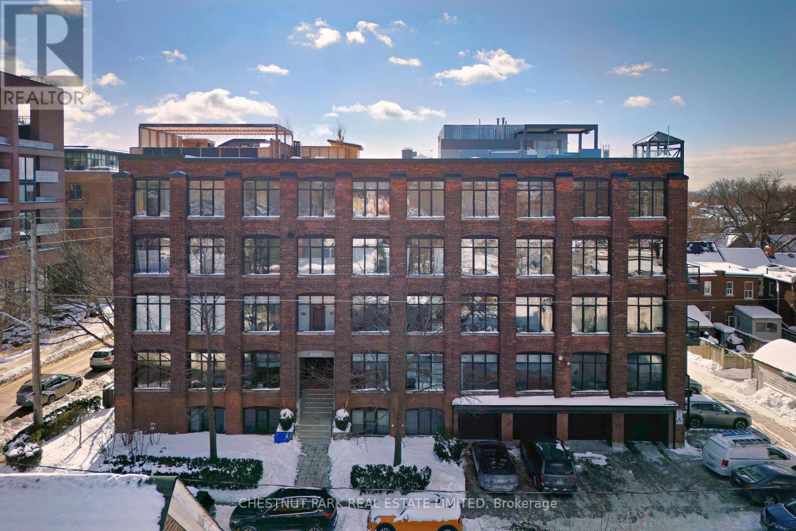 402 - 1 Columbus Avenue, Toronto, Ontario  M6R 1S1 - Photo 38 - W12647952