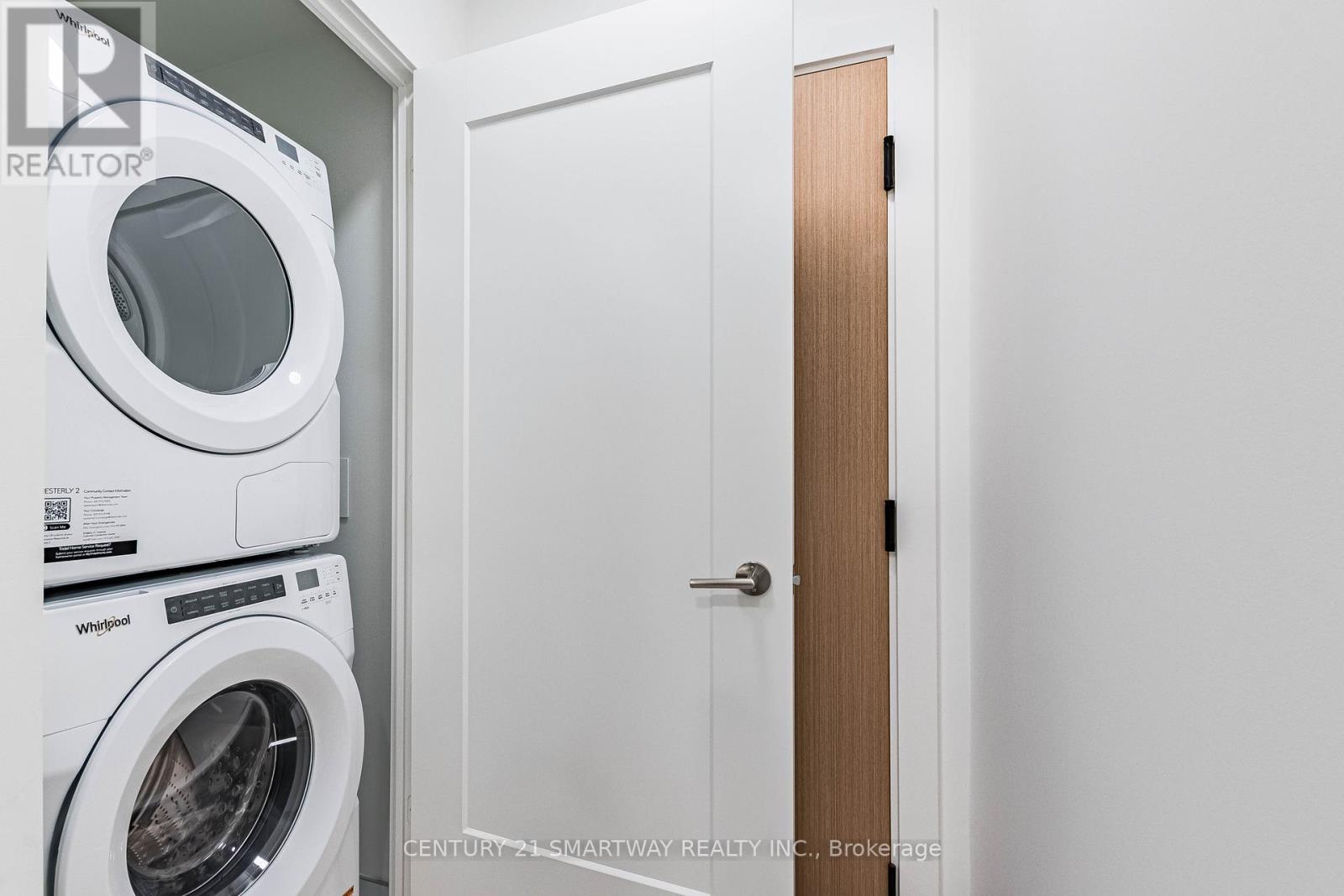 510 - 60 Central Park Roadway, Toronto, Ontario  M9A 0E6 - Photo 23 - W12647958