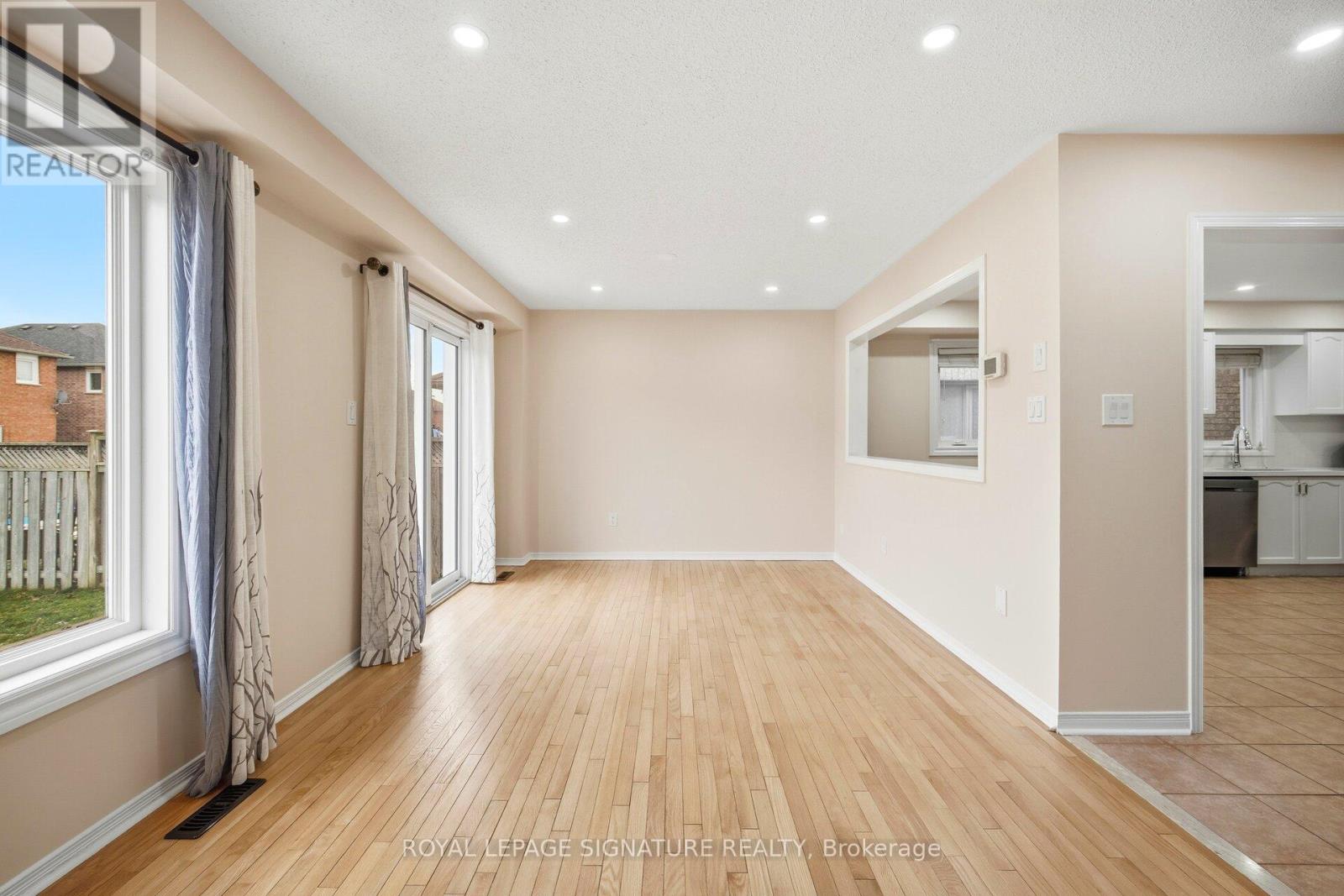 46 Loons Call Crescent, Brampton, Ontario  L6R 2G5 - Photo 16 - W12647964