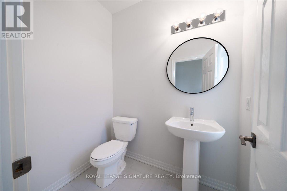 26 Altamira Road, Brampton, Ontario  L6P 4S5 - Photo 9 - W12647982