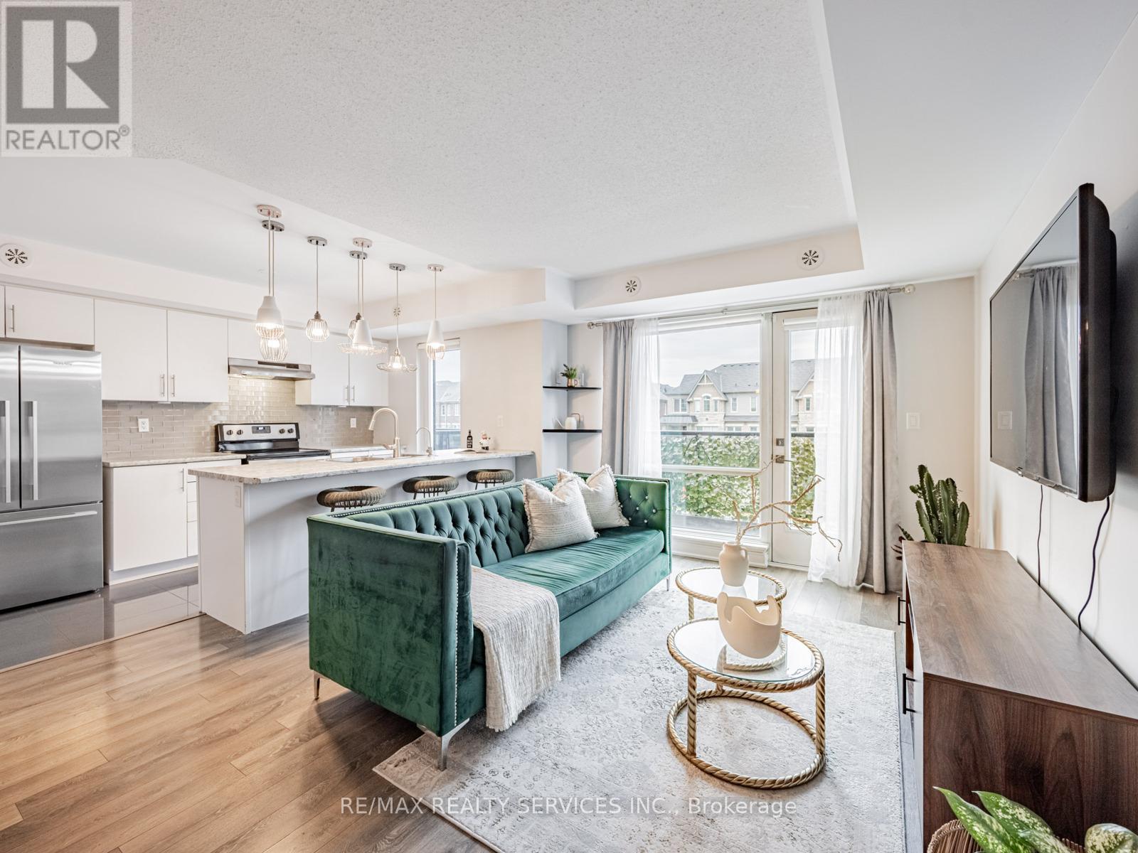 60 - 100 Dufay Road, Brampton, Ontario  L7A 4S3 - Photo 6 - W12647998