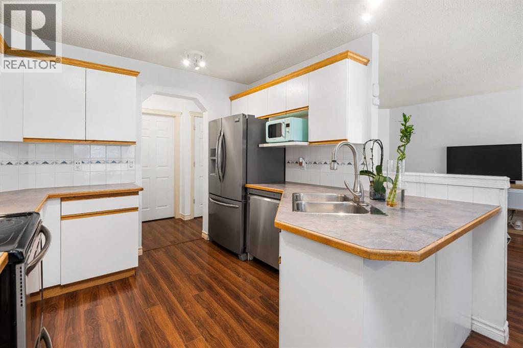 85 Bridlewood Street Sw, Calgary, Alberta  T2Y 3R6 - Photo 6 - A2257938